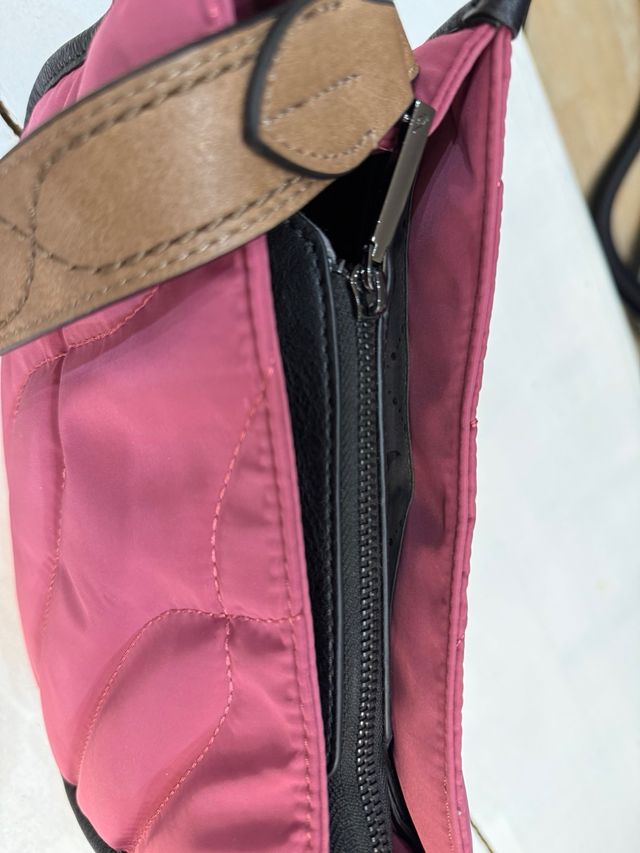 Bolso Abbacino magenta acolchado