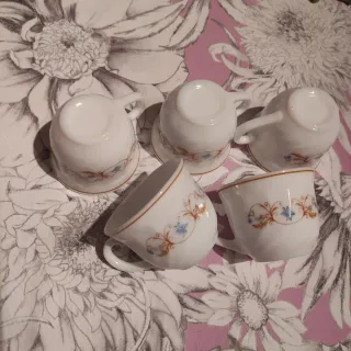 5 Tacitas Arcopal Vintage Florales