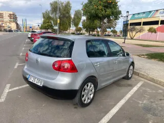 Volkswagen Golf 2005