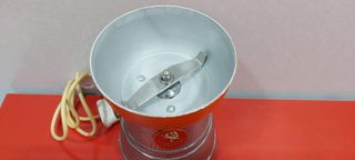 Molino de Café antiguo TURMIX