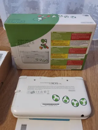 Nintendo 3DS XL Edición Yoshi