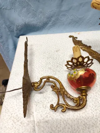 Coppia Applique Ottone Oro Vetro Rosso