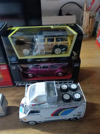 Coches y Aviones en Miniatura de metal