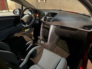 Peugeot 207 CC