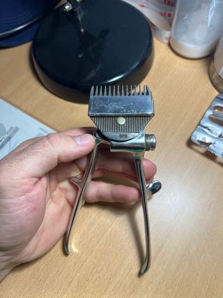 Máquina Cortar Pelo Manual Espiral