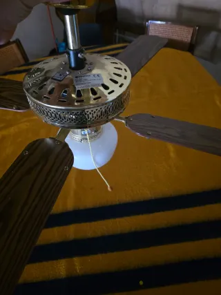 Ventilador de techo vintage madera y metal