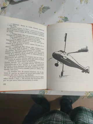 Hollister en una aventura espacial, los