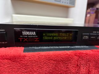 Sintetizador Yamaha TX81Z