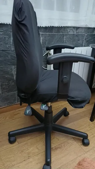 Silla de escritorio negra