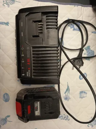 Taladro y amoladora baterías y cargador Wurth