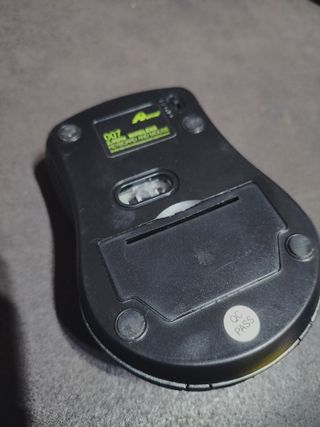 Ratón inalámbrico Aome negro