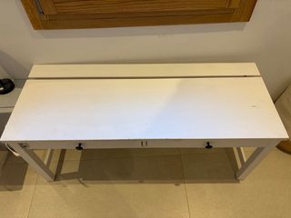 Escritorio infantil blanco