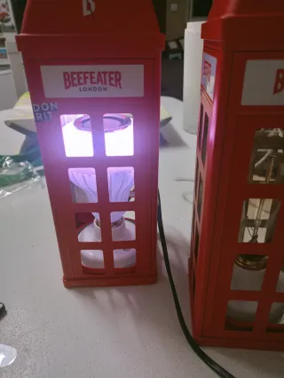 Lámpara Cabina Telefónica Beefeater con altavoz