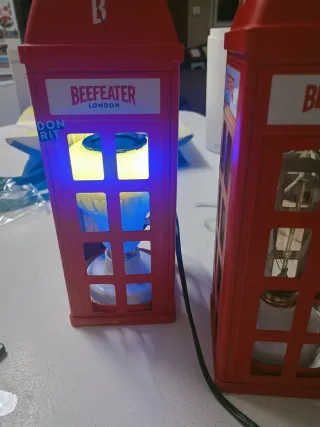 Lámpara Cabina Telefónica Beefeater con altavoz