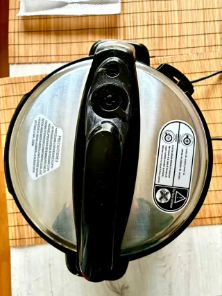 Olla Robot Cecotec modelo D