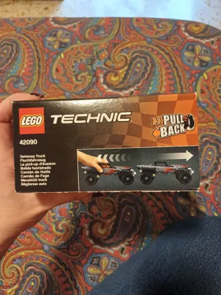 LEGO Technic 42090 Getaway Truck