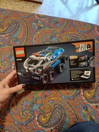 LEGO Technic 42090 Getaway Truck