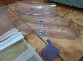 Cajones y bandejas frigorífico