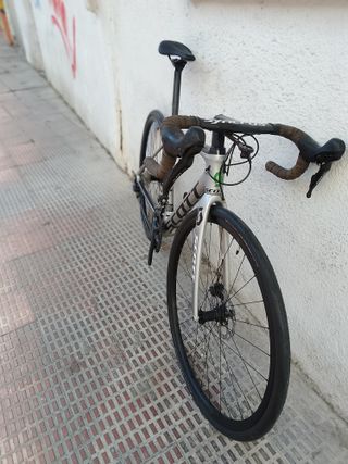 Bicicleta Scott Addict 30