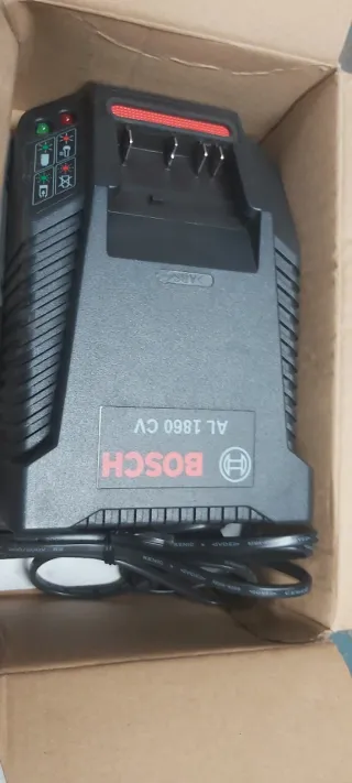 Cargador Bosch AL 1860 CV Original