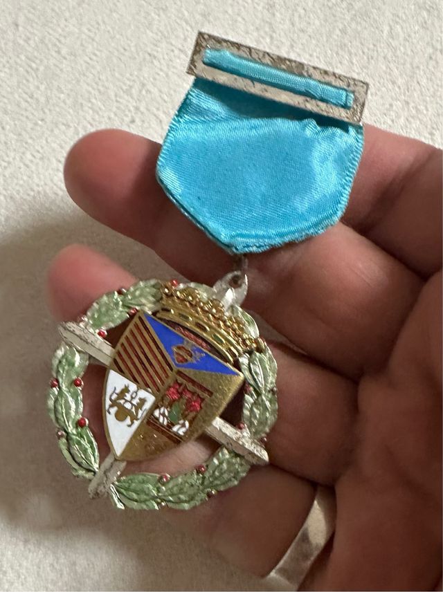 Medalla Mérito Escolar Colegio Portaceli Antigua