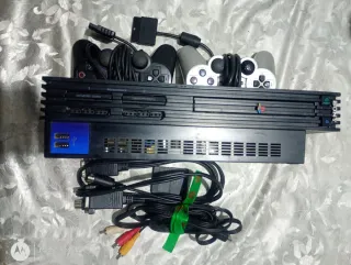 PlayStation 2 Fat + 2 Mandos + Memoria 8GB