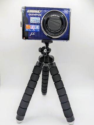 Cámara Digital Olympus µ 9000 (Micro 9000)