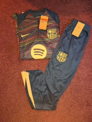 Conjunto Chándal FC Barcelona Camuflaje