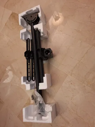 Soporte TV Techo Negro