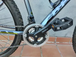 Bicicleta de montaña b-pro m720 S 27'5" poco uso