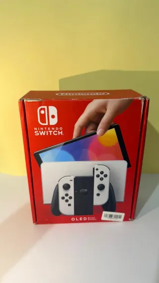 Nintendo Switch OLED Blanca con Caja