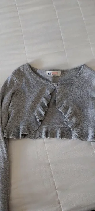 Conjuntosin estrenar niña H&M plata y rosa