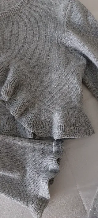 Conjuntosin estrenar niña H&M plata y rosa