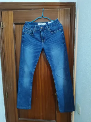 Pantalón vaquero Guess azu, talla w28