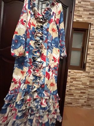 Traje de flamenca volantes estampado