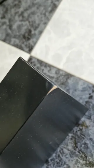 Estante pared negro 30x26 Ikea