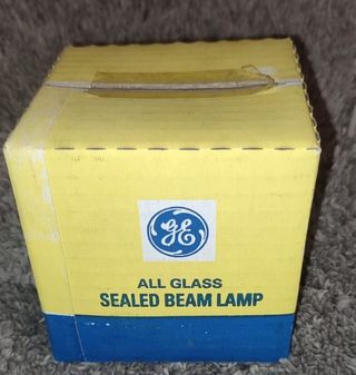 Bombilla GE 4515 6V 30W Sellada Nueva