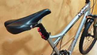 Bicicleta de enduro Giant Trance 3 XC Pro doble