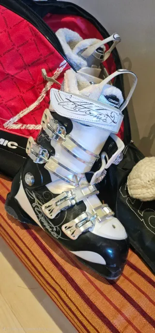 Sci Volkl Essenza Aurena + Scarponi Atomic