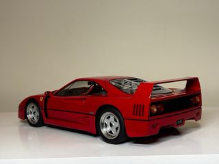 Ferrari F40 1:12 Norev Novo