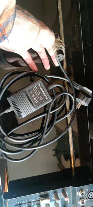 Mesa de mezclas MARK MAX 6.2 4 canales