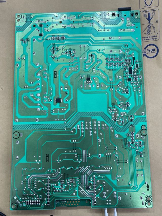 Placa Main Hisense TV 65U7KQ , pack con luces led