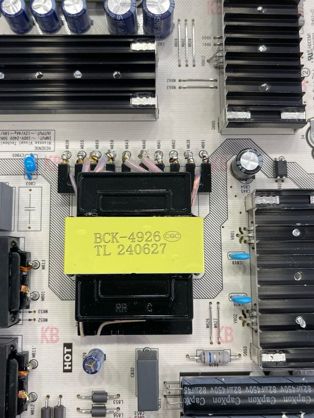 Placa Main Hisense TV 65U7KQ , pack con luces led