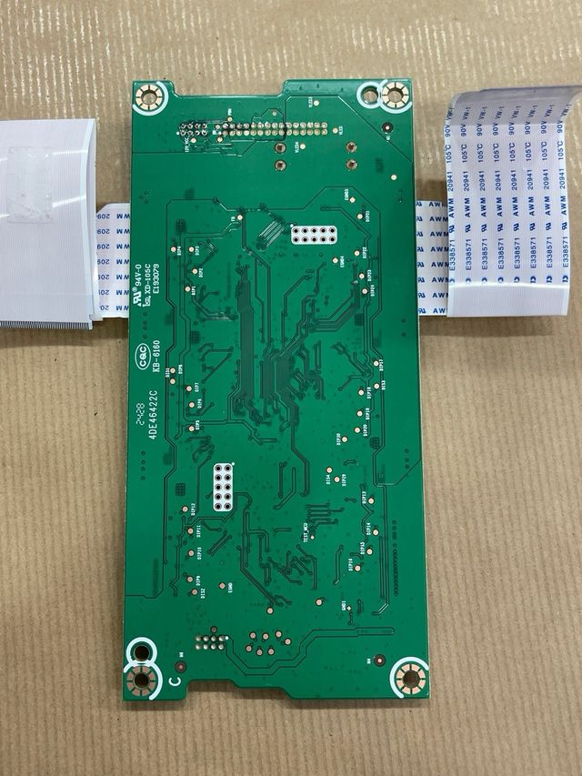 Placa Main Hisense TV 65U7KQ , pack con luces led