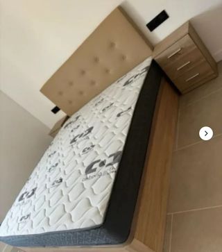 Liquidación:canapés y colchones armarios y sofas