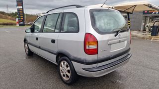 Opel Zafira 2.0 DTi 100 CV 2003