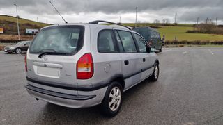 Opel Zafira 2.0 DTi 100 CV 2003