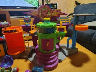 Superzings Pack de 3 Vehículos y Edificios