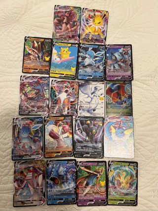 Colección 18 Cartas Pokémon VMAX