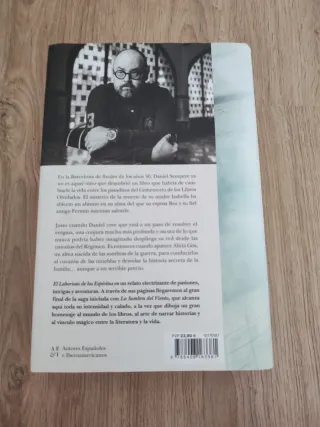 El Laberinto de los Espíritus (Spanish Edition)